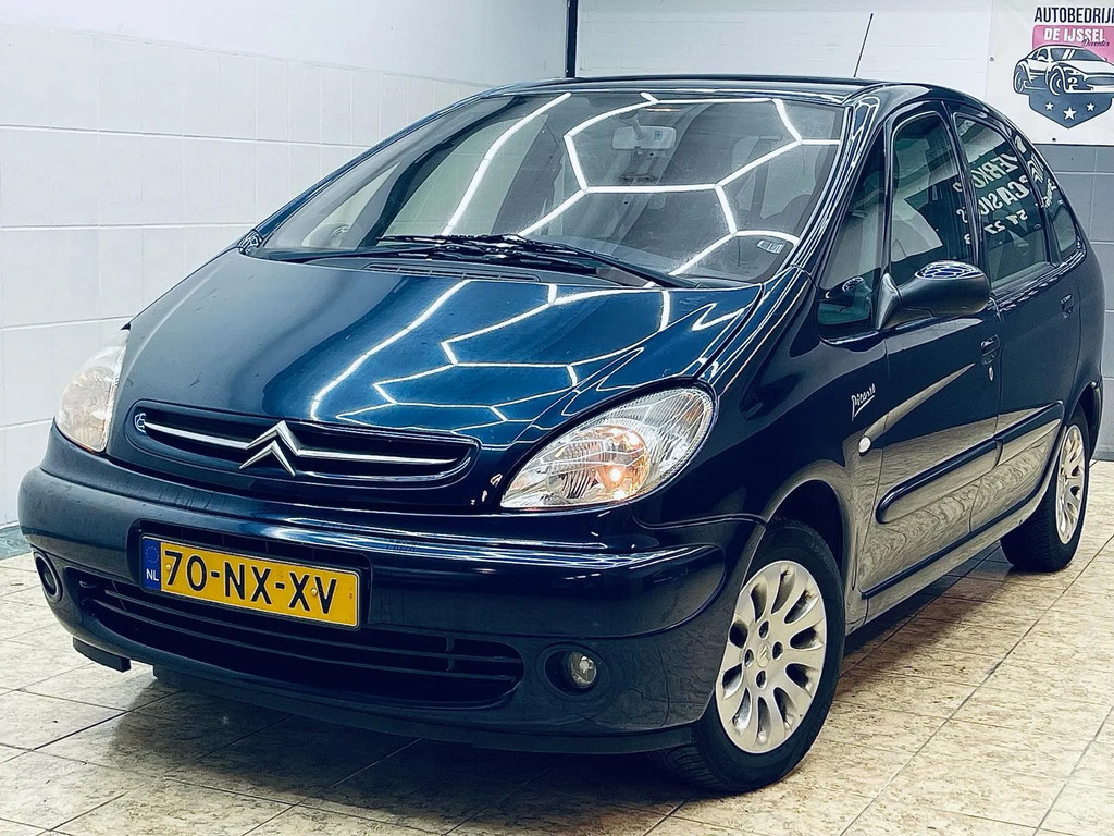 Citroën Xsara Picasso bij carhotspot.nl