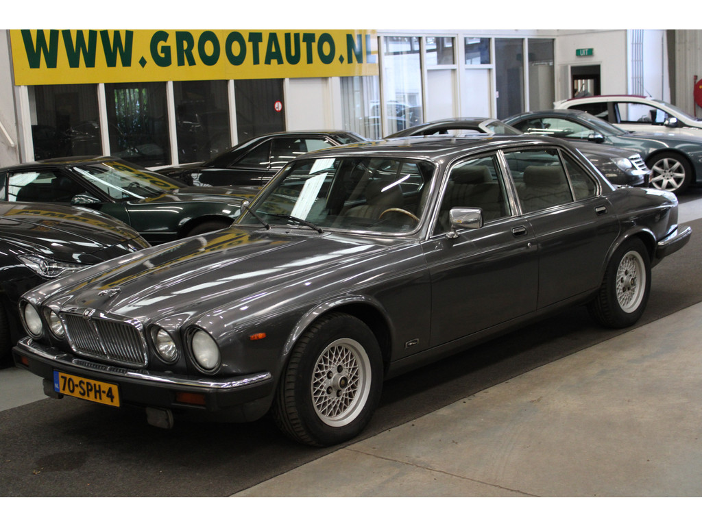 Jaguar XJ bij carhotspot.nl