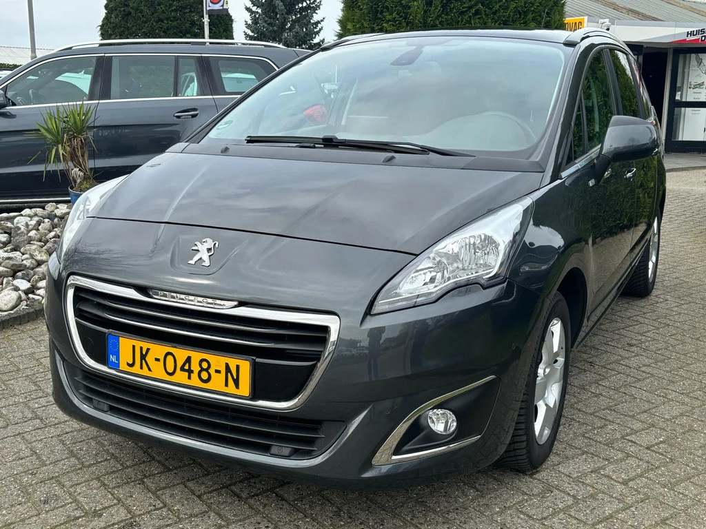 Peugeot 5008 bij auto-tiptop.nl