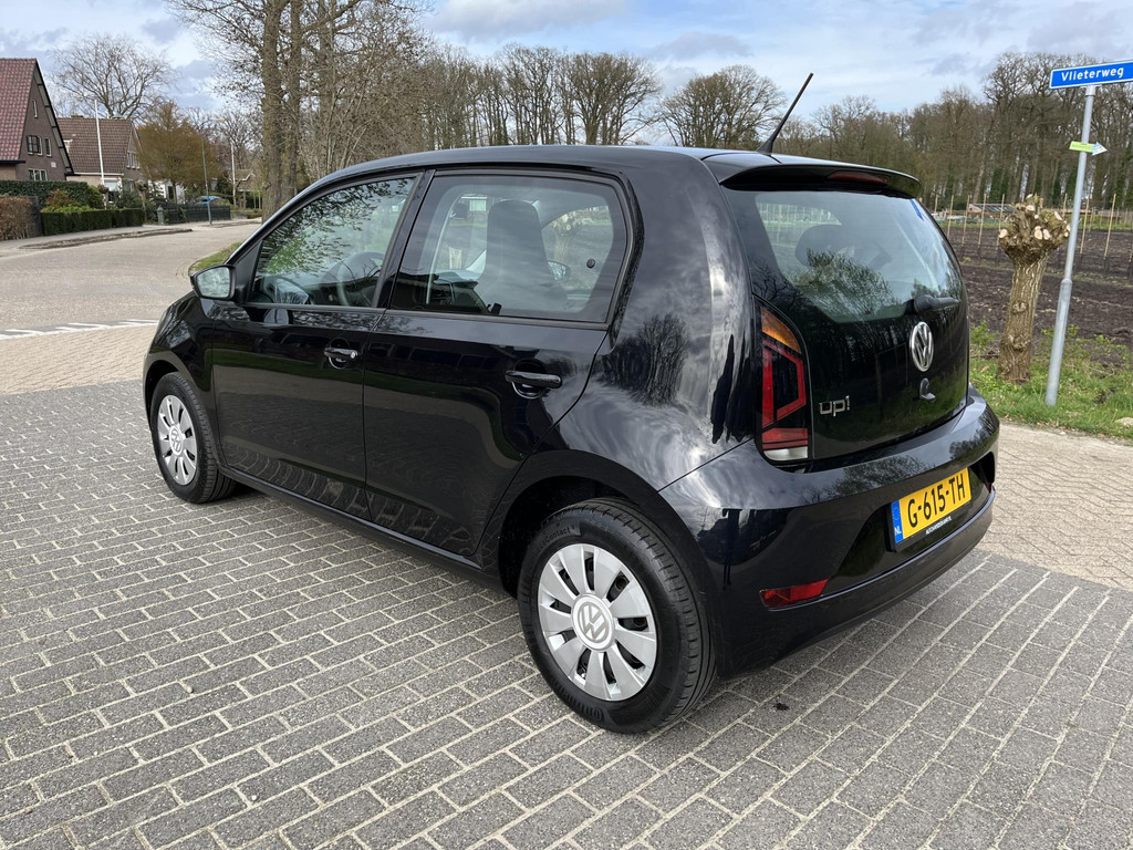 Volkswagen-up!--Carhotspot-lease.nl