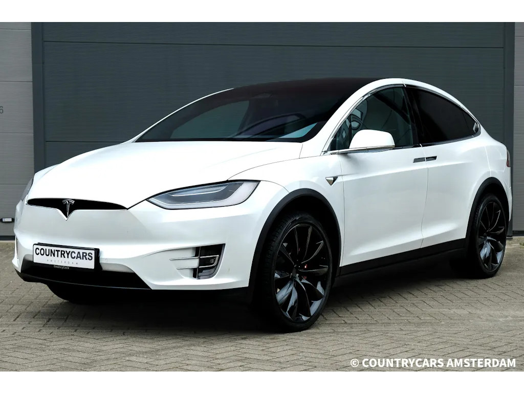 Tesla Model X bij carhotspot.nl