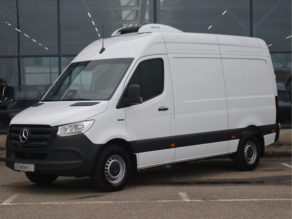 Mercedes-Benz-eSprinter-financiallease.expert