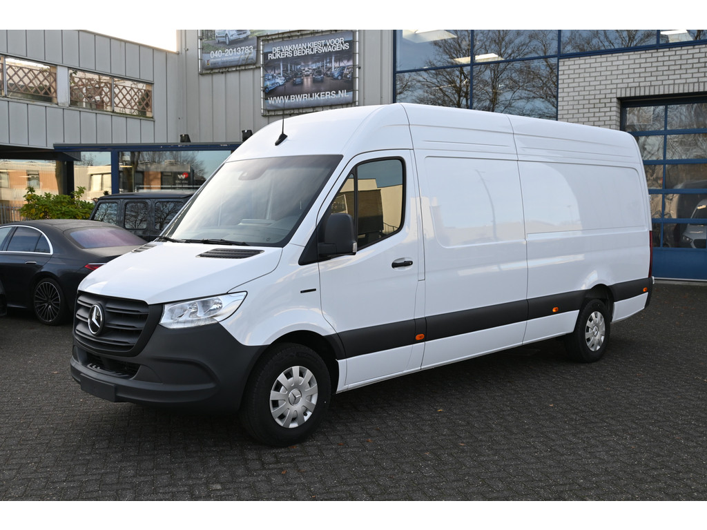 Mercedes-Benz-eSprinter-financiallease.expert