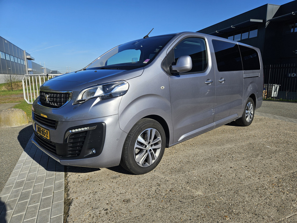 Peugeot-Traveller-financiallease.expert