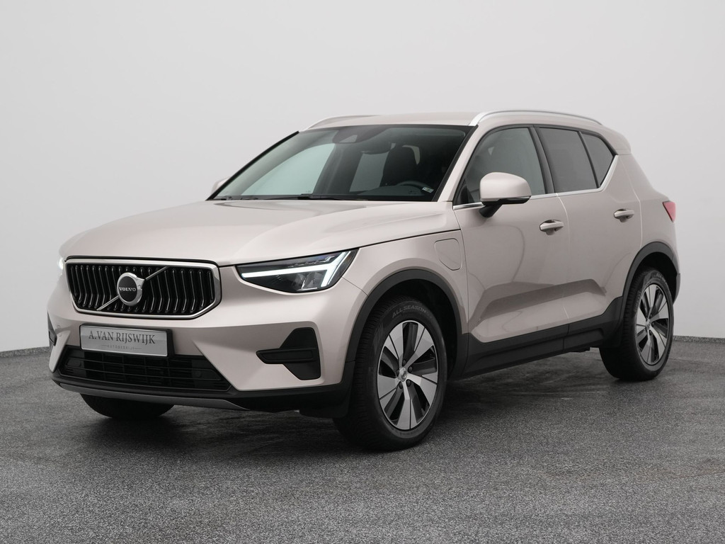 Volvo-XC40-financiallease.expert