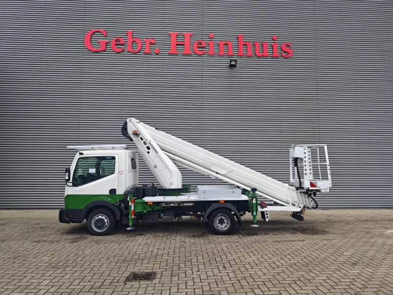 Nissan-Cabstar-financiallease.expert