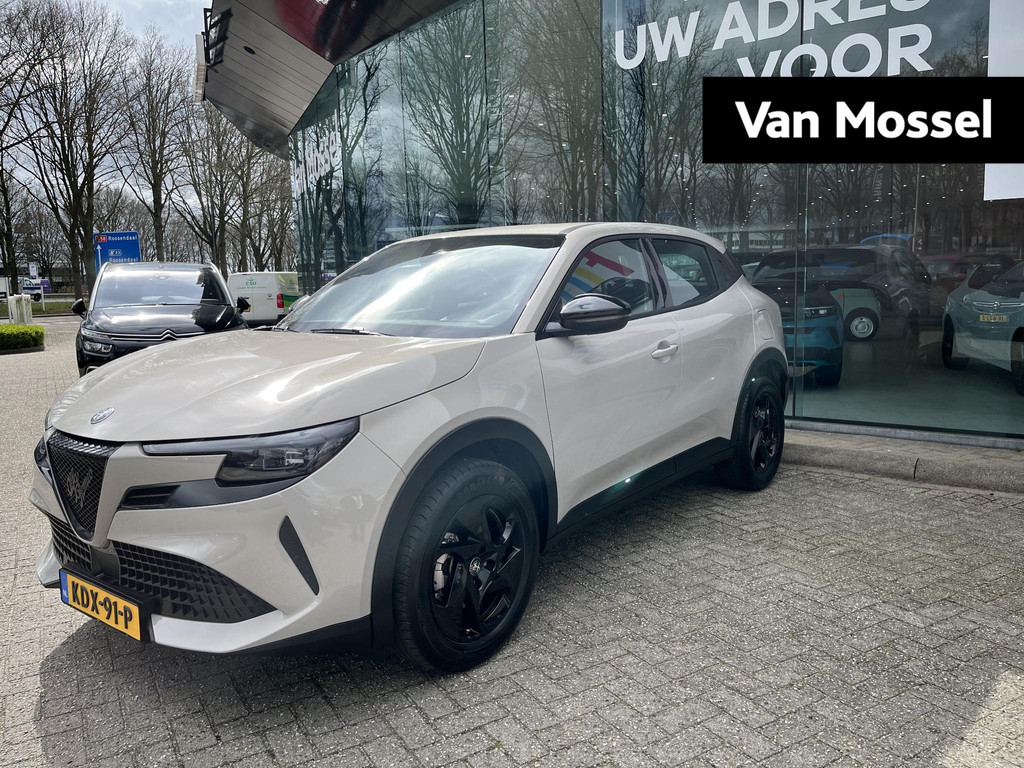 Alfa Romeo-Junior-financiallease.expert