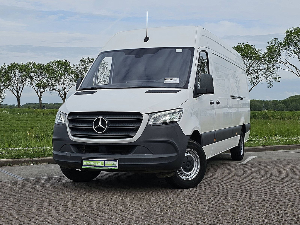 Mercedes-Benz-Sprinter-financiallease.expert