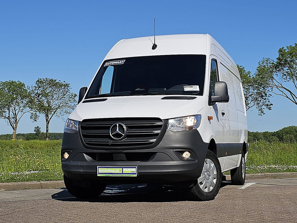 Mercedes-Benz-Sprinter-financiallease.expert