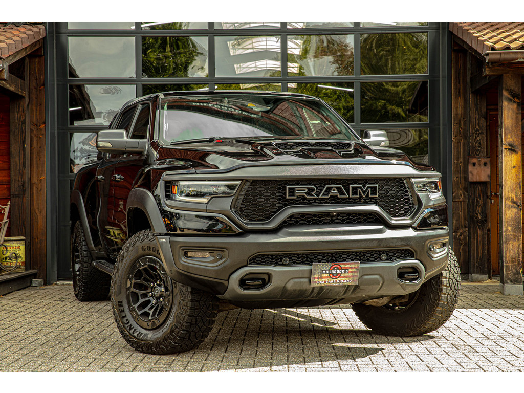 Dodge-Ram-financiallease.expert